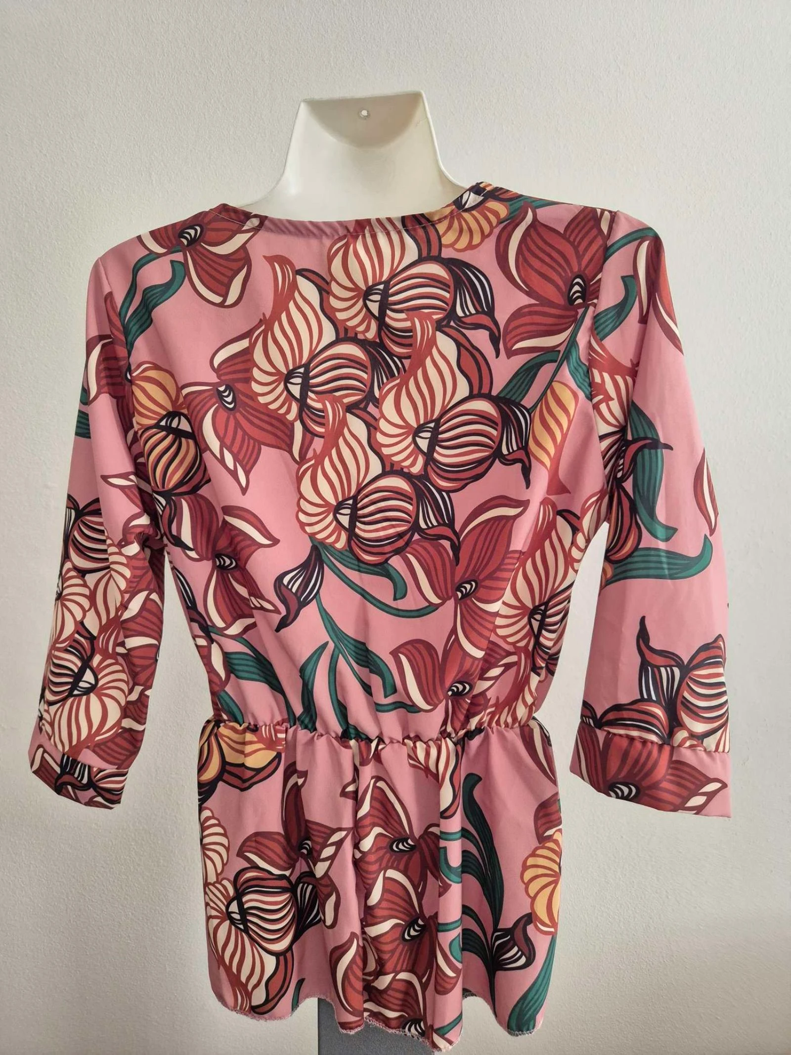 V-hals blouse met halve mouwen – photo 4